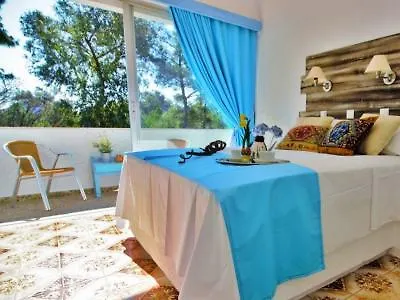 Pine Trees Art Appart hôtel 2*