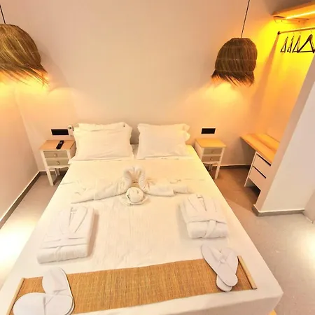 Pine Trees Art Ξενοδοχείο με διαμερίσματα