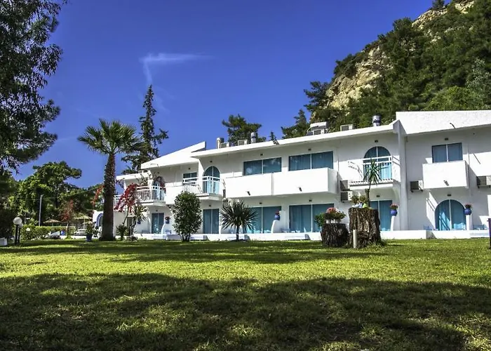 Pine Trees Art 2* Иксиа