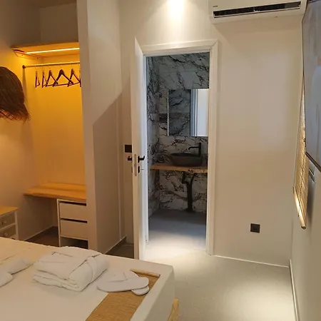 Lägenhetshotell Pine Trees Art 2*