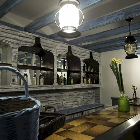 Pine Trees Art Lägenhetshotell 2*