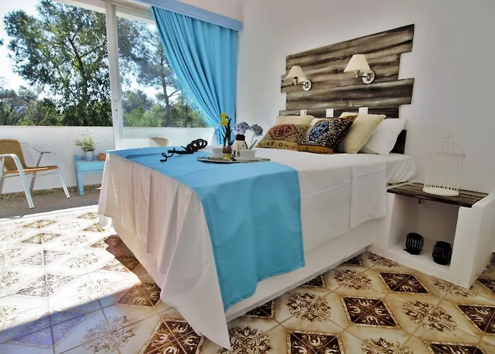 Pine Trees Art 2* Ixia (Rhodes)