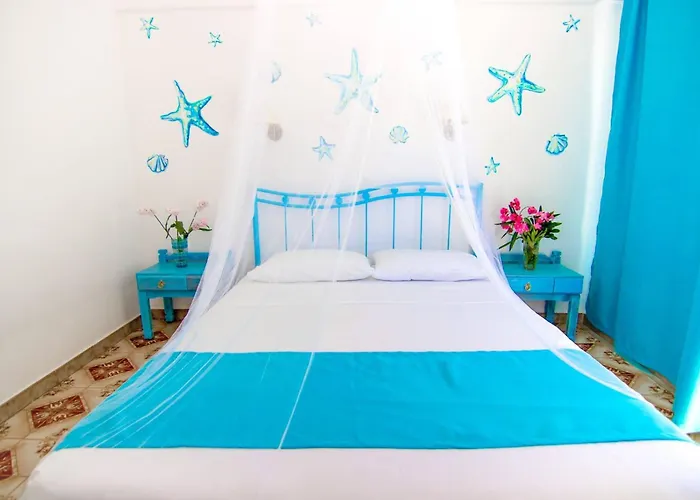 Pine Trees Art 2* Ixia (Rhodes)