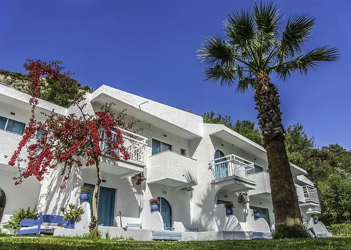 Pine Trees Art Aparthotel Ixia (Rhodes)